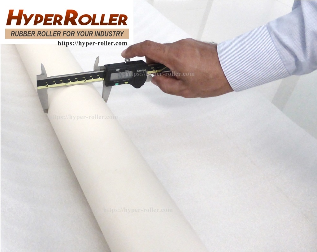 ลูกกลิ้งยางCR สีขาว – white CR Rubber Roller